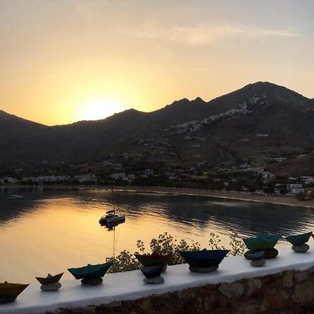 Amfitriti Serifos Livadi  Ngoại thất bức ảnh