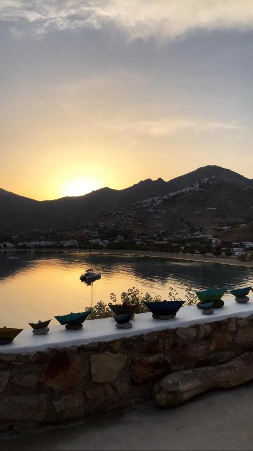 Amfitriti Serifos Livadi  Ngoại thất bức ảnh